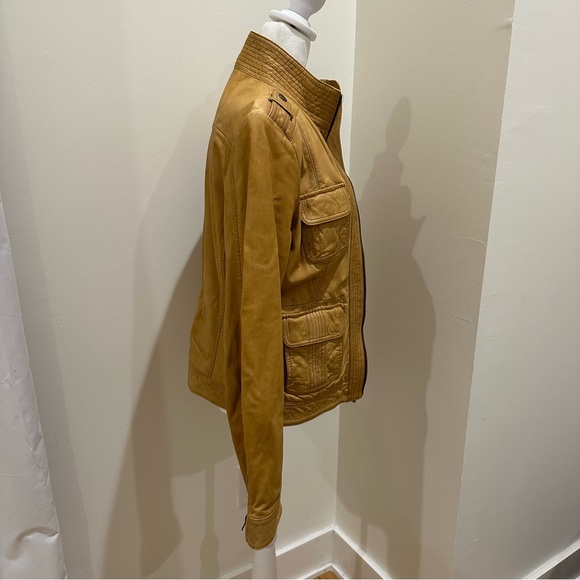 Lucky Brand Yellow Utility Jacket with Military Design and Fitted Silhouette - Picture 2 of 6